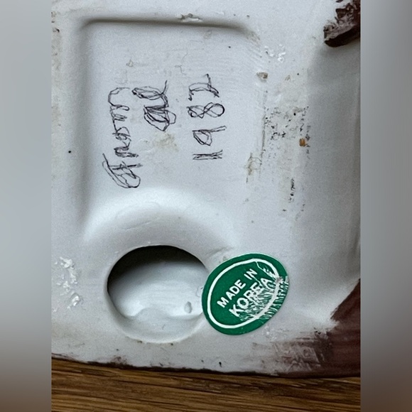 Vintage Ceramic Figurine Old Man In A Rocking Chair W/A Dog Pipe Made In Korea - Picture 4 of 11